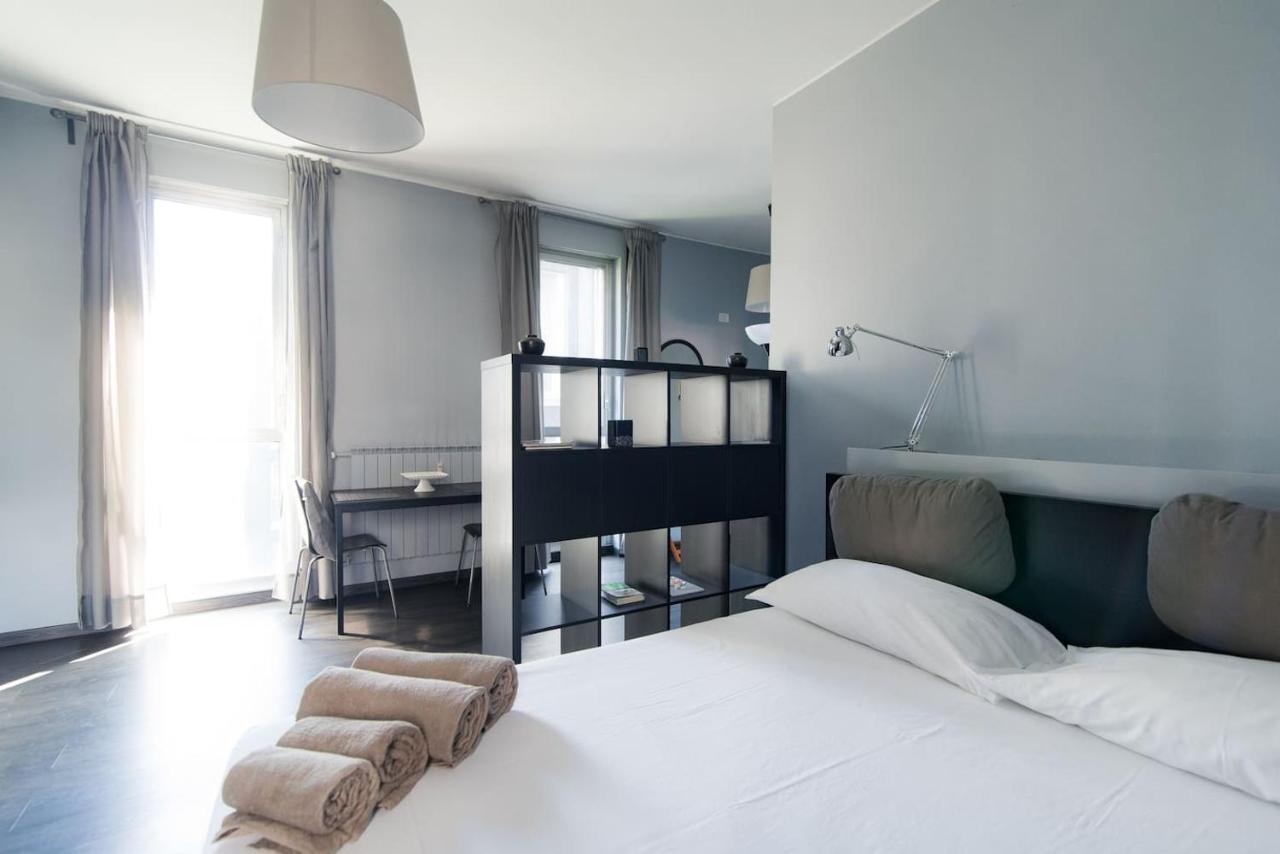 Via Mentana 32 - The House Of Travelers Apartment Como Luaran gambar