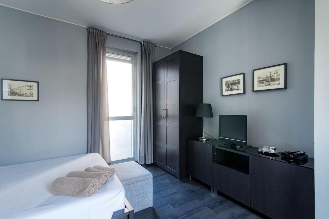 Via Mentana 32 - The House Of Travelers Apartment Como Luaran gambar