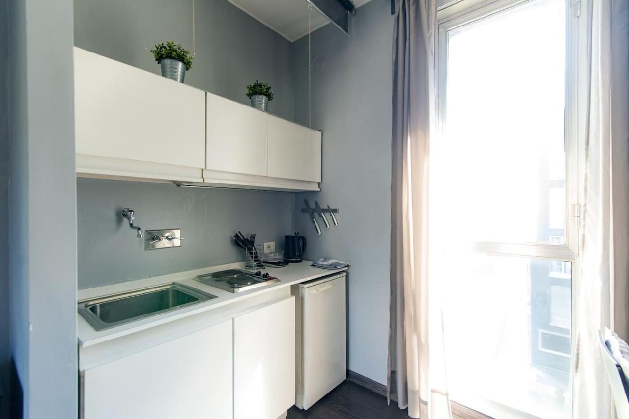 Via Mentana 32 - The House Of Travelers Apartment Como Luaran gambar