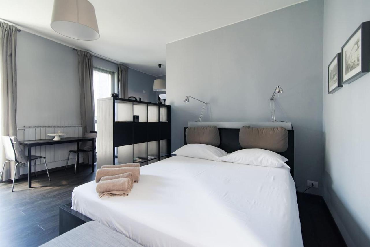 Via Mentana 32 - The House Of Travelers Apartment Como Luaran gambar
