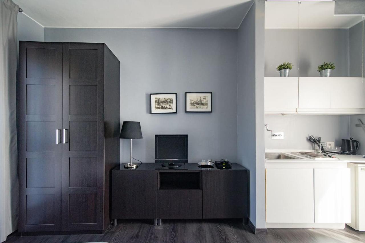 Via Mentana 32 - The House Of Travelers Apartment Como Luaran gambar